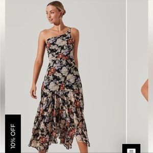 NWT ASTR Emmylou Floral One Shoulder Midi Dress - Small